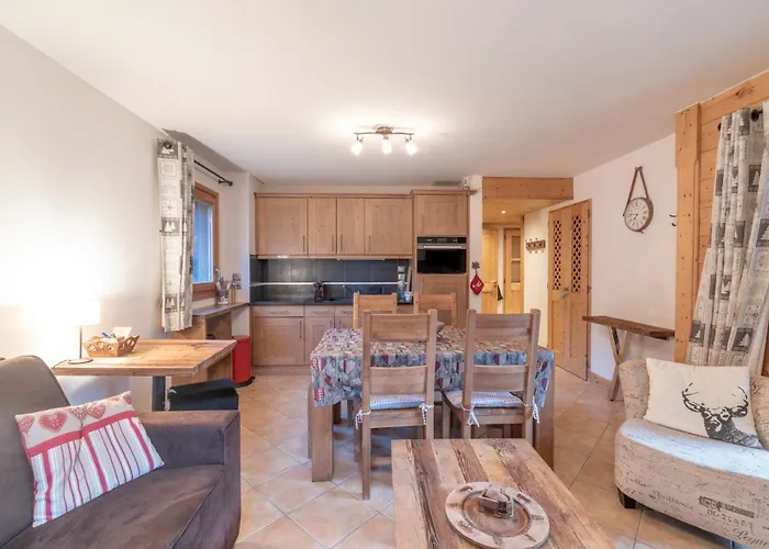 App 6 Pers Cozy Centre * Samoens